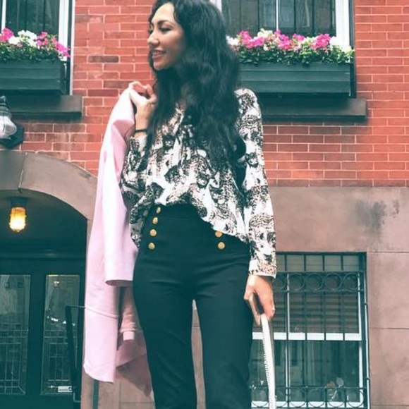 Cute PussyBow Blouse with jungle cats leopards top shirt lightweight H&M - Picture 2 of 5